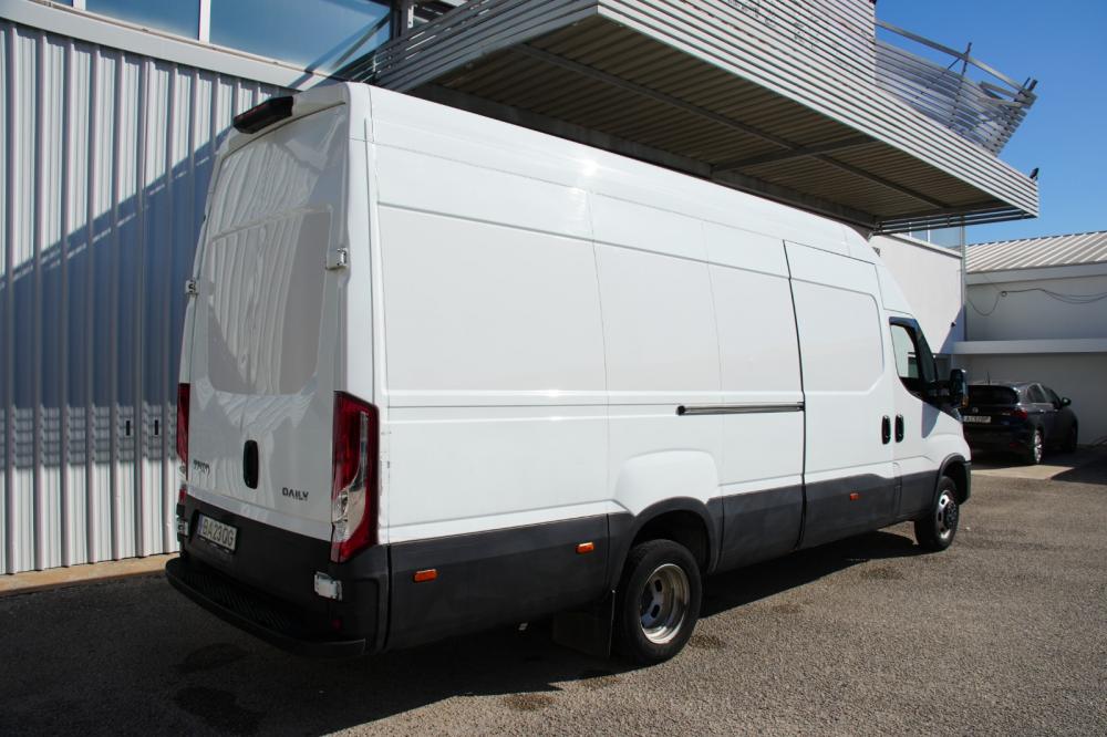 iveco-daily-2023-diesel-2300cc