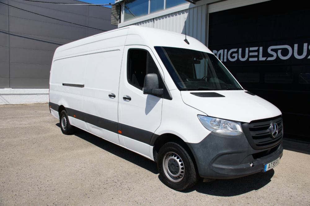 mercedes-benz-sprinter-2022-diesel-2000cc