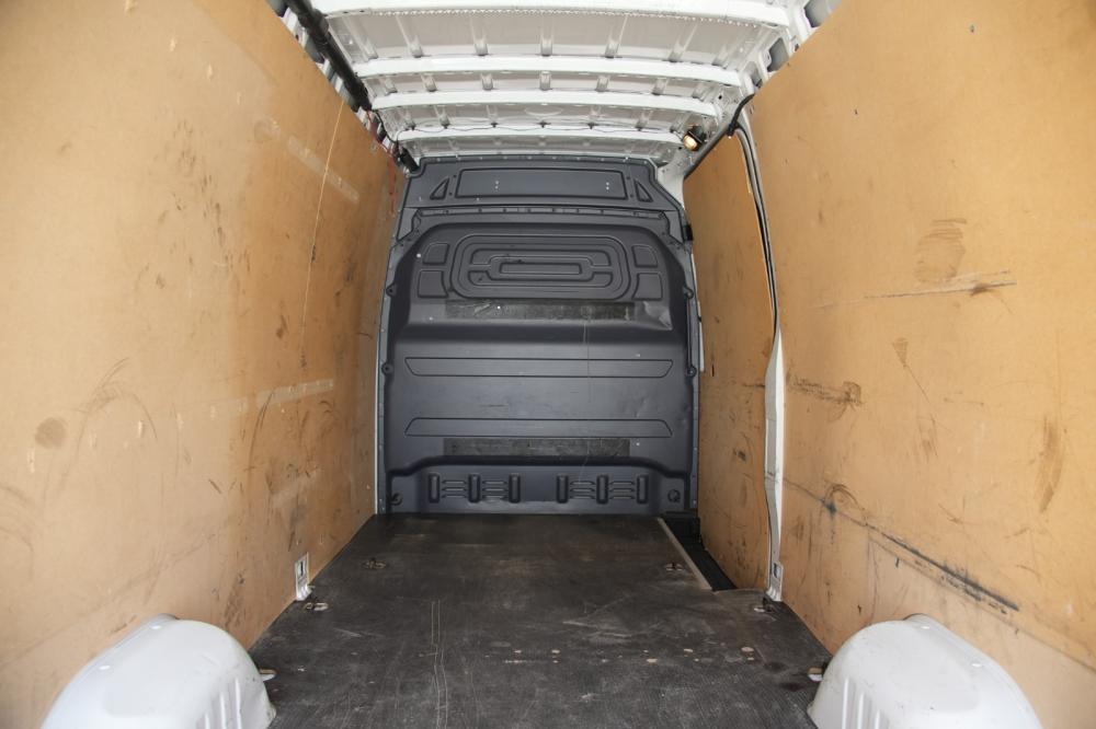 mercedes-benz-sprinter-2022-diesel-2000cc