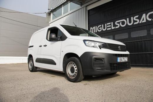peugeot-partner-2023-diesel-1500cc