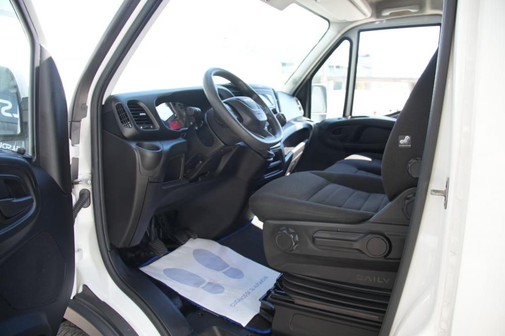 iveco-daily-2023-diesel-2300cc