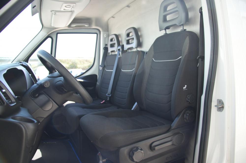 iveco-daily-2023-diesel-2300cc