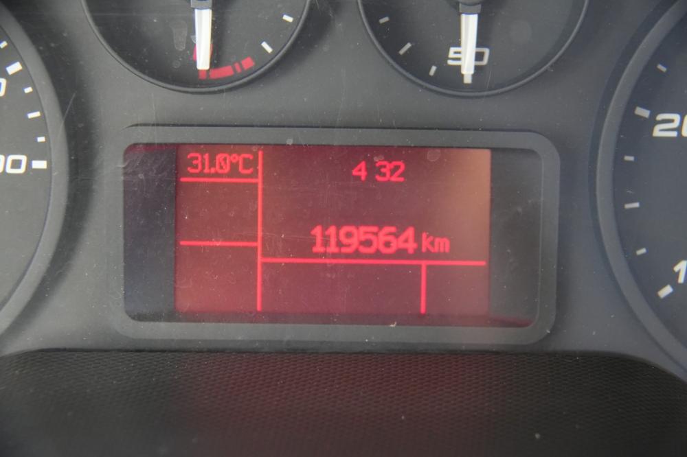 iveco-daily-2023-diesel-2300cc