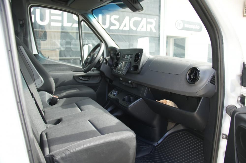 mercedes-benz-sprinter-2022-diesel-2000cc