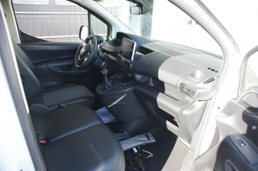 peugeot-partner-2022-diesel-1500cc