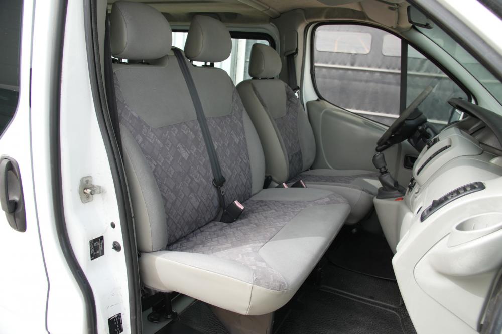 opel-vivaro-2002-diesel-1900cc