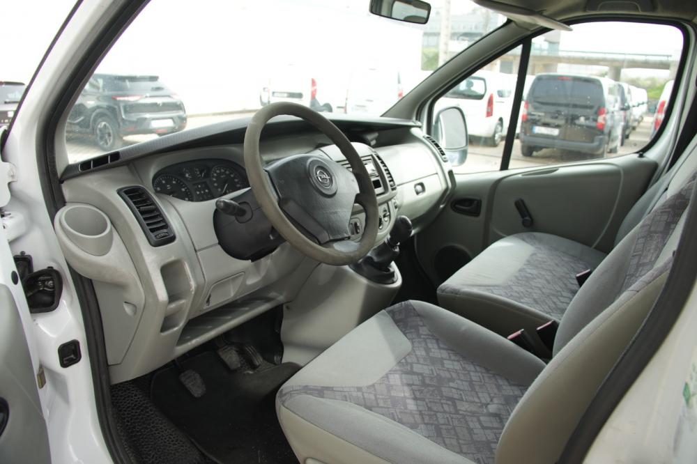 opel-vivaro-2002-diesel-1900cc