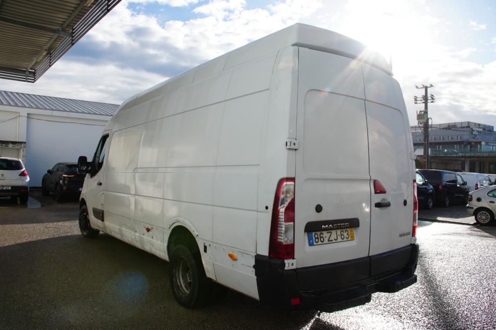 renault-master-2019-diesel-2300cc