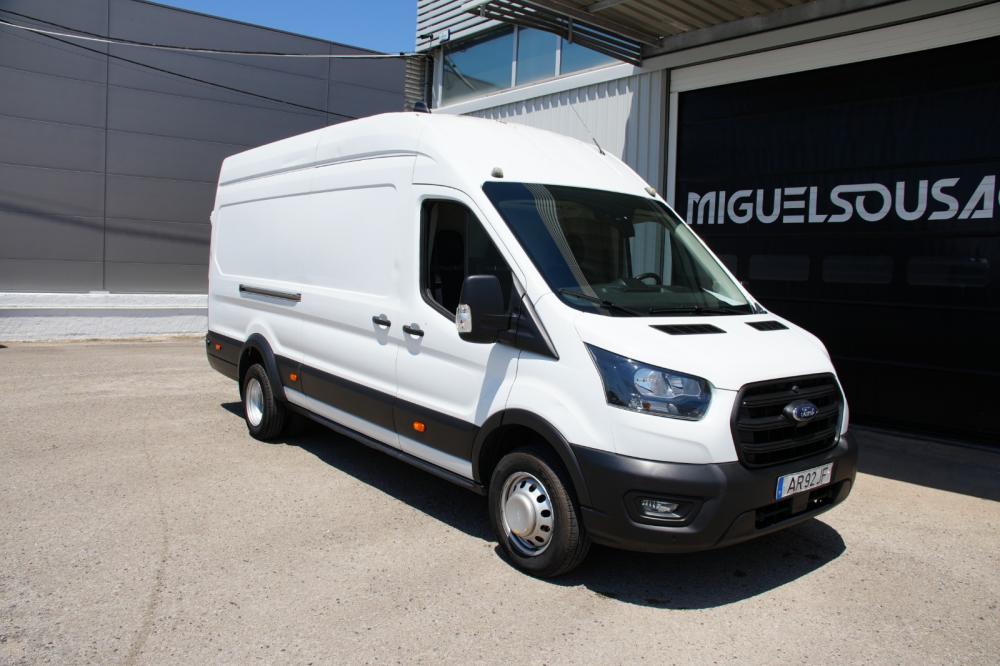 ford-transit-2022-diesel-2000cc