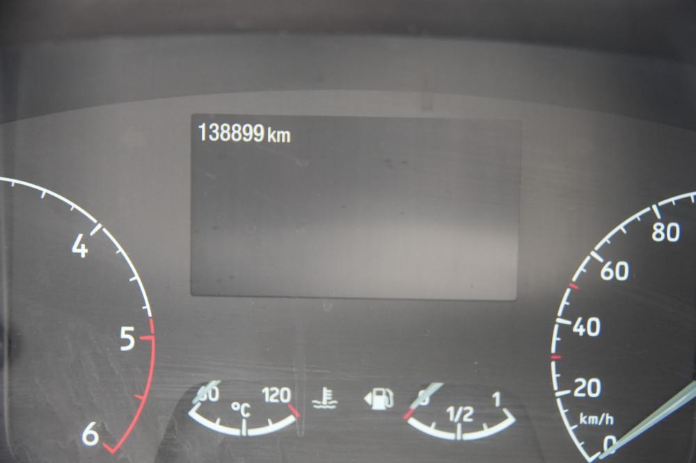 ford-transit-2022-diesel-2000cc