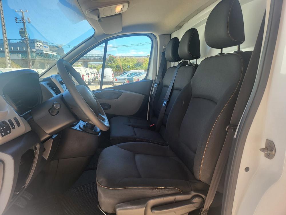 renault-trafic-2019-diesel-1598cc