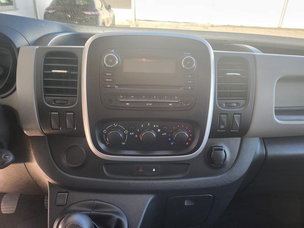 renault-trafic-2019-diesel-1598cc