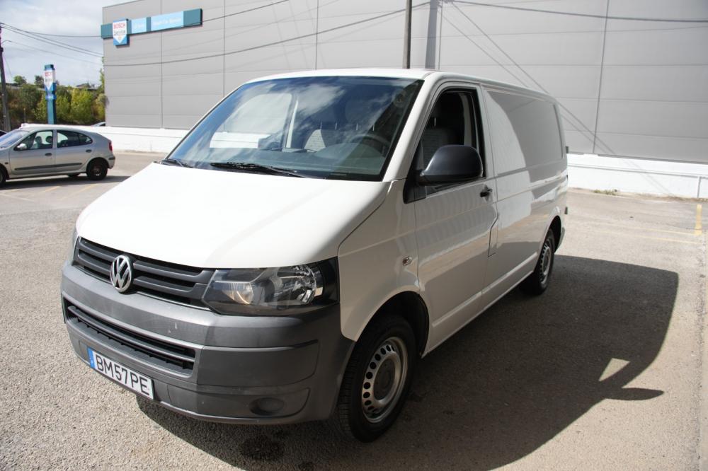 volkswagen-transporter-2011-diesel-2000cc