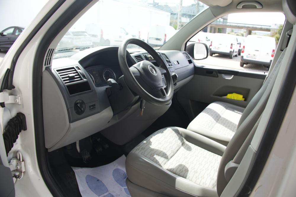 volkswagen-transporter-2011-diesel-2000cc