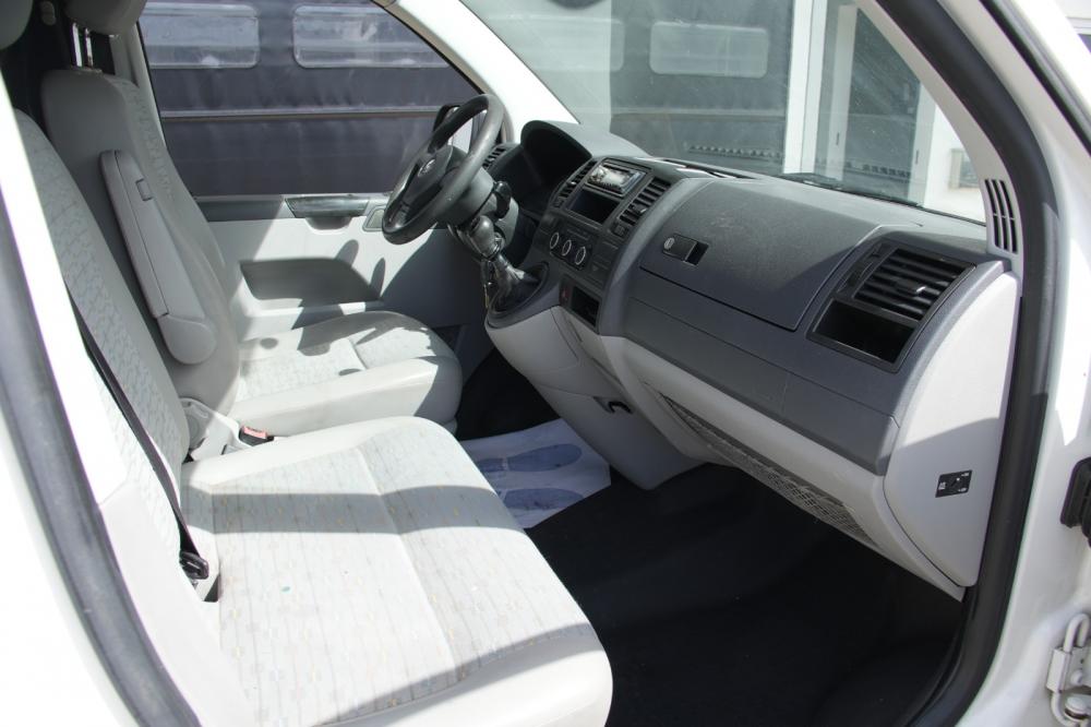 volkswagen-transporter-2011-diesel-2000cc