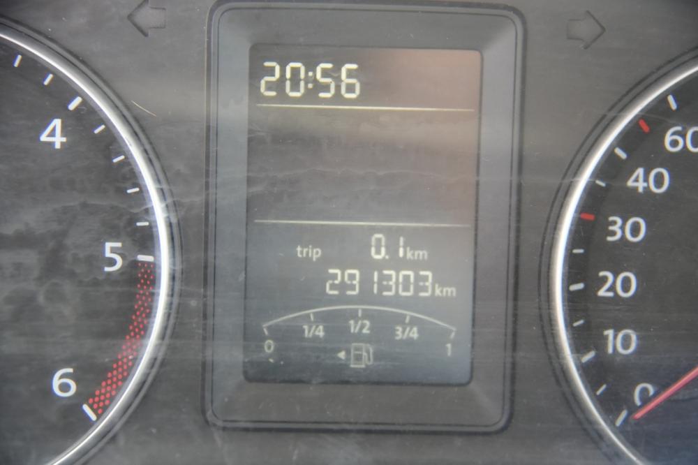 volkswagen-transporter-2011-diesel-2000cc