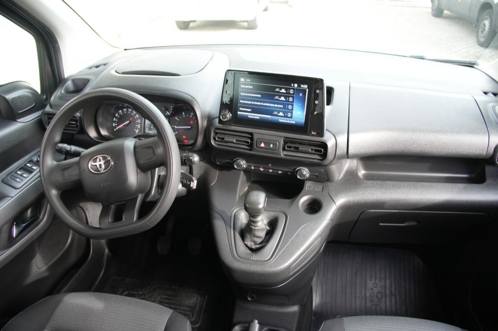 toyota-proace-2021-diesel-1500cc