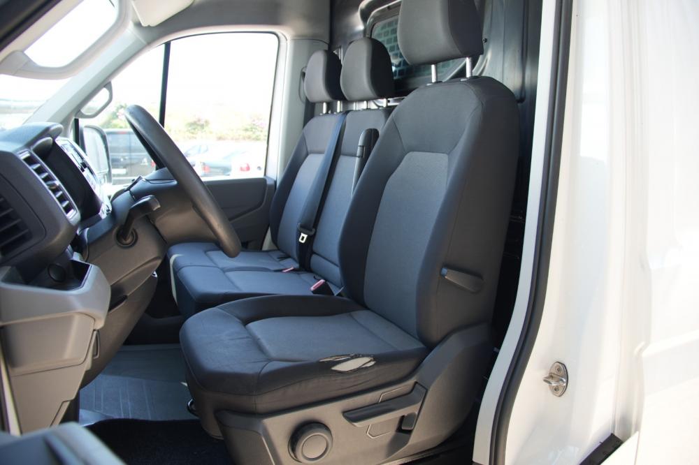 volkswagen-crafter-2020-diesel-2000cc