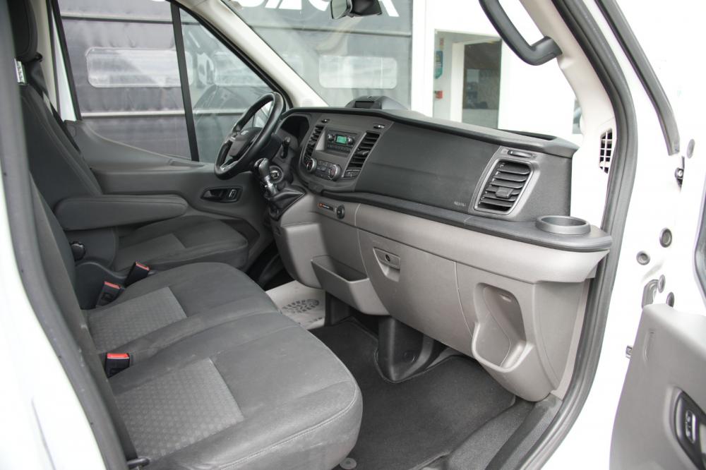 ford-transit-2023-diesel-2000cc