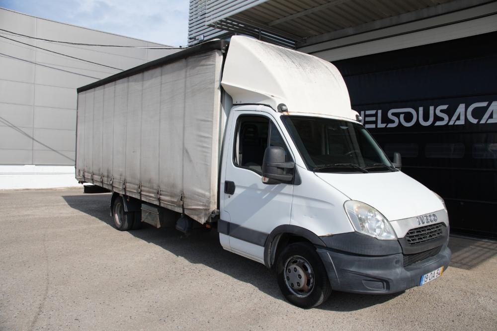 iveco-daily-2013-diesel-3000cc