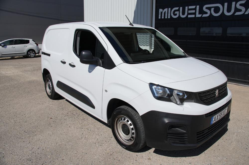 peugeot-partner-2023-diesel-1500cc