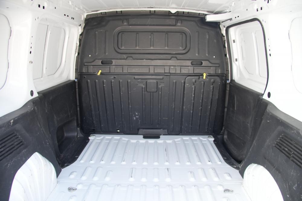 peugeot-partner-2023-diesel-1500cc