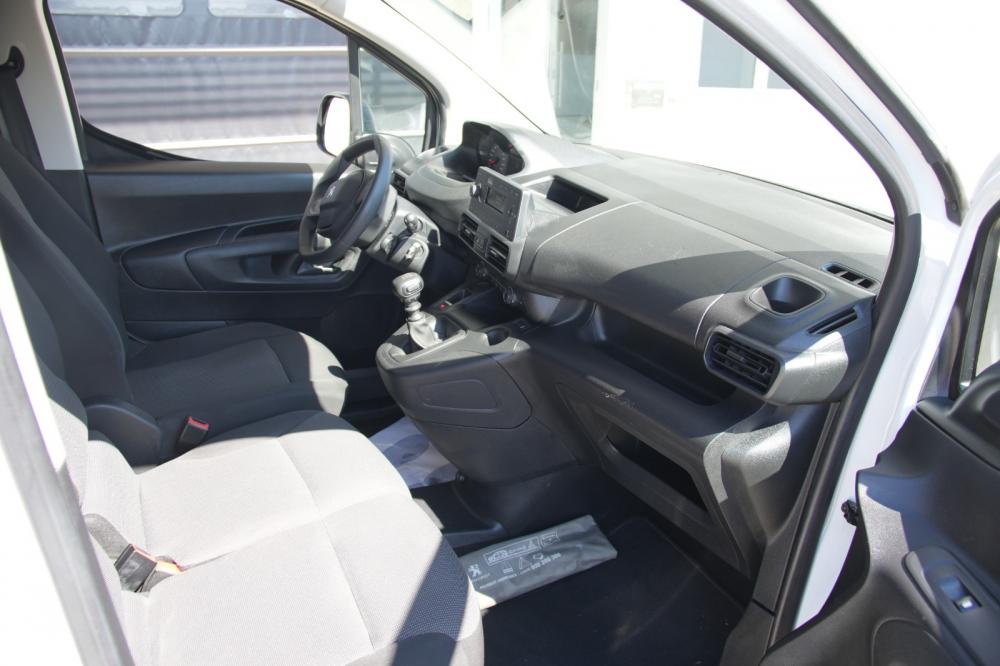 peugeot-partner-2023-diesel-1500cc