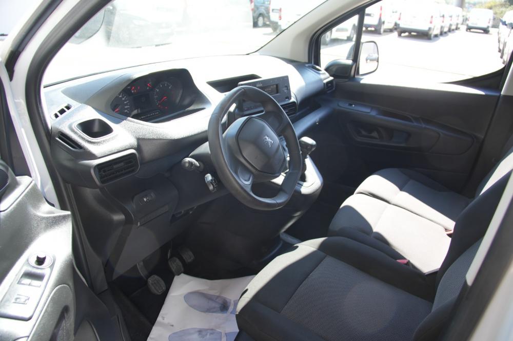 peugeot-partner-2023-diesel-1500cc