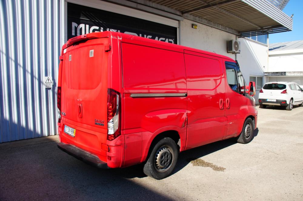 iveco-daily-2017-diesel-2300cc