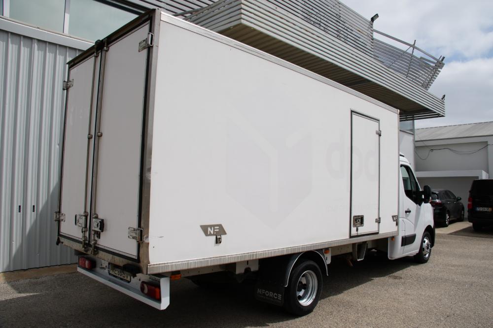 renault-master-2020-diesel-2300cc