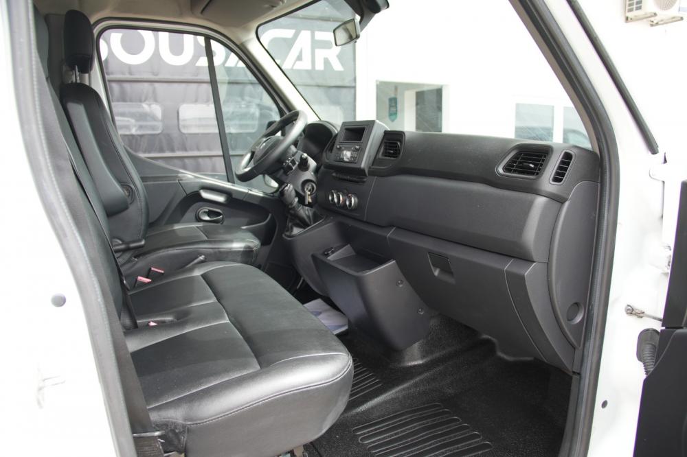 renault-master-2020-diesel-2300cc