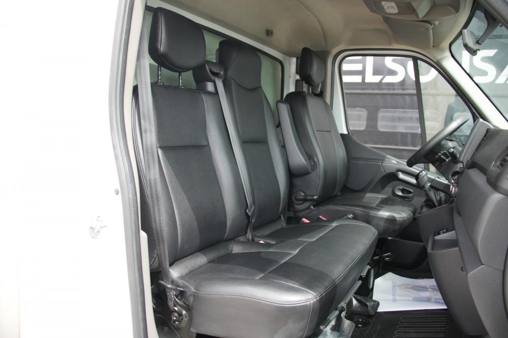 renault-master-2020-diesel-2300cc