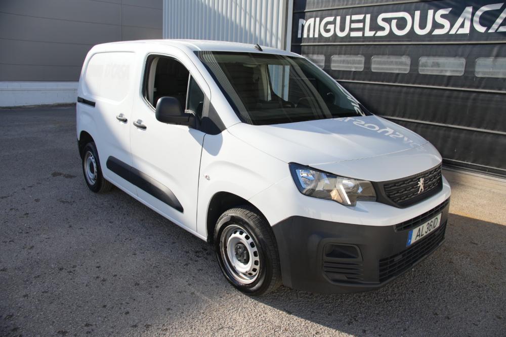 peugeot-partner-2021-diesel-1500cc