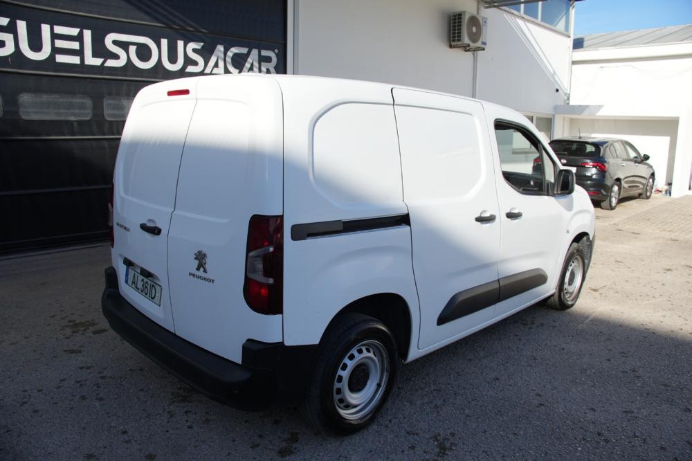 peugeot-partner-2021-diesel-1500cc