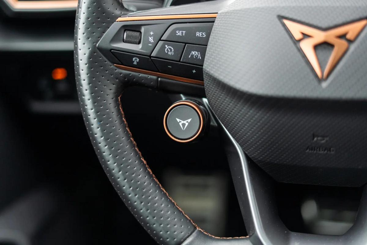cupra-formentor-2022-hibrido-a-gasolina-1395cc