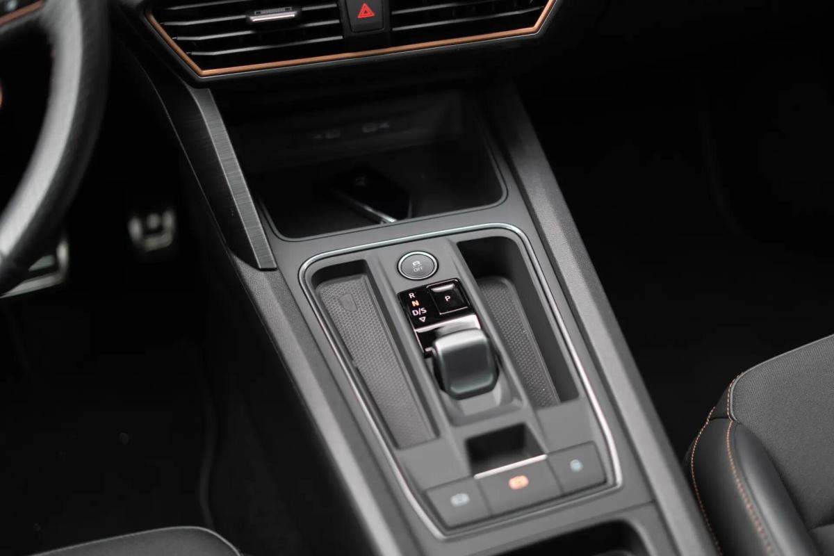 cupra-formentor-2022-hibrido-a-gasolina-1395cc