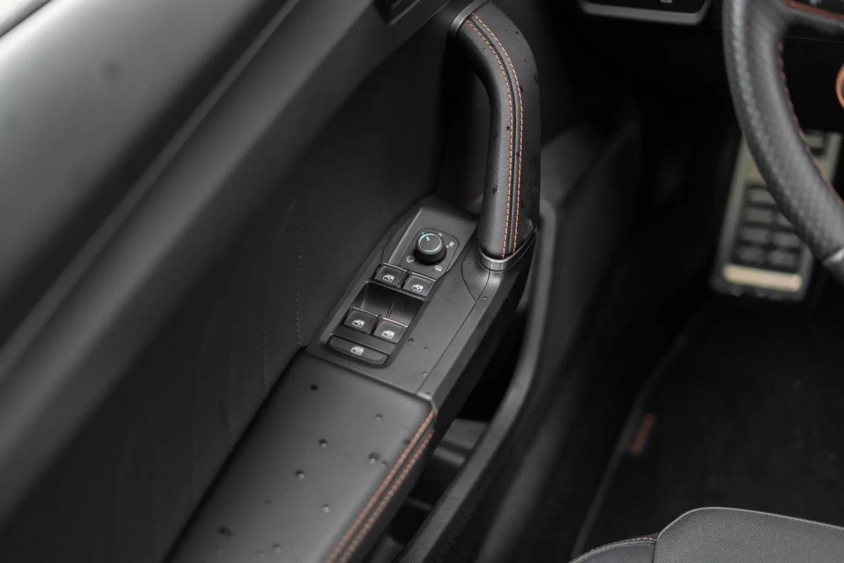 cupra-formentor-2022-hibrido-a-gasolina-1395cc