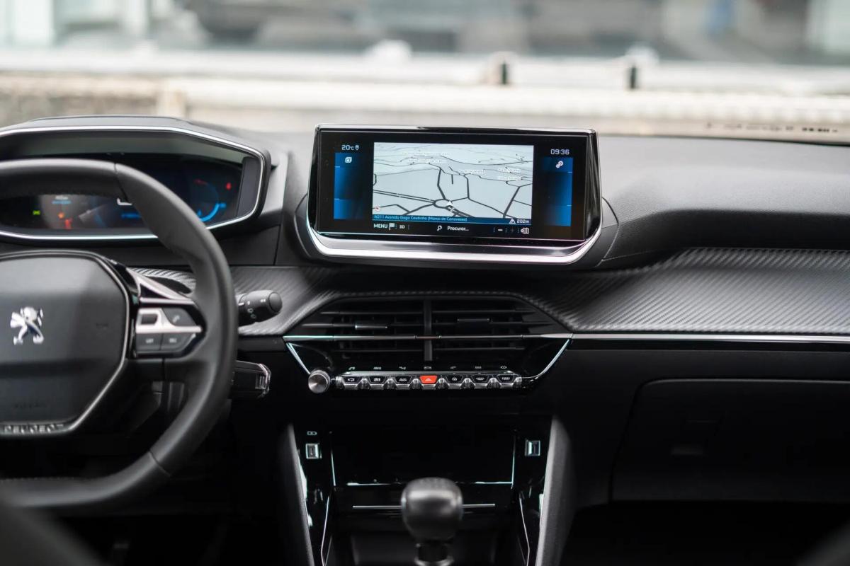 peugeot-2008-2022-gasolina-1199cc