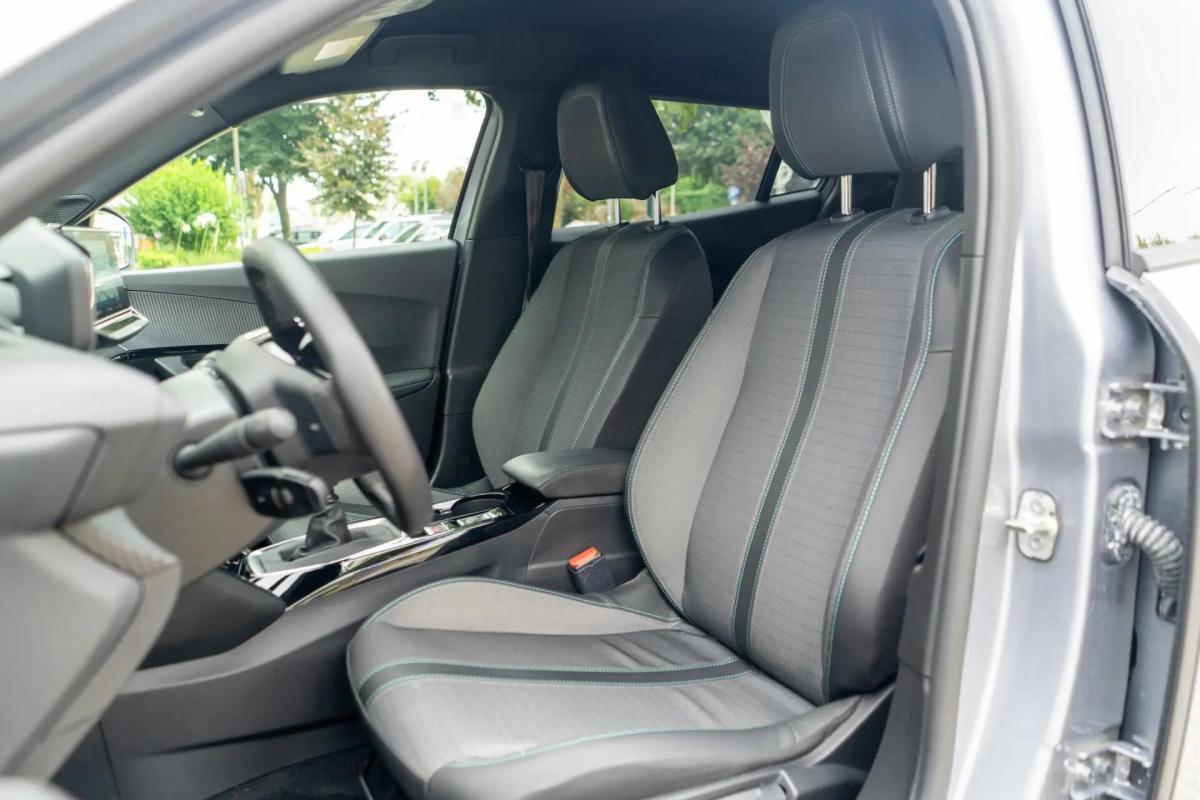 peugeot-2008-2022-gasolina-1199cc