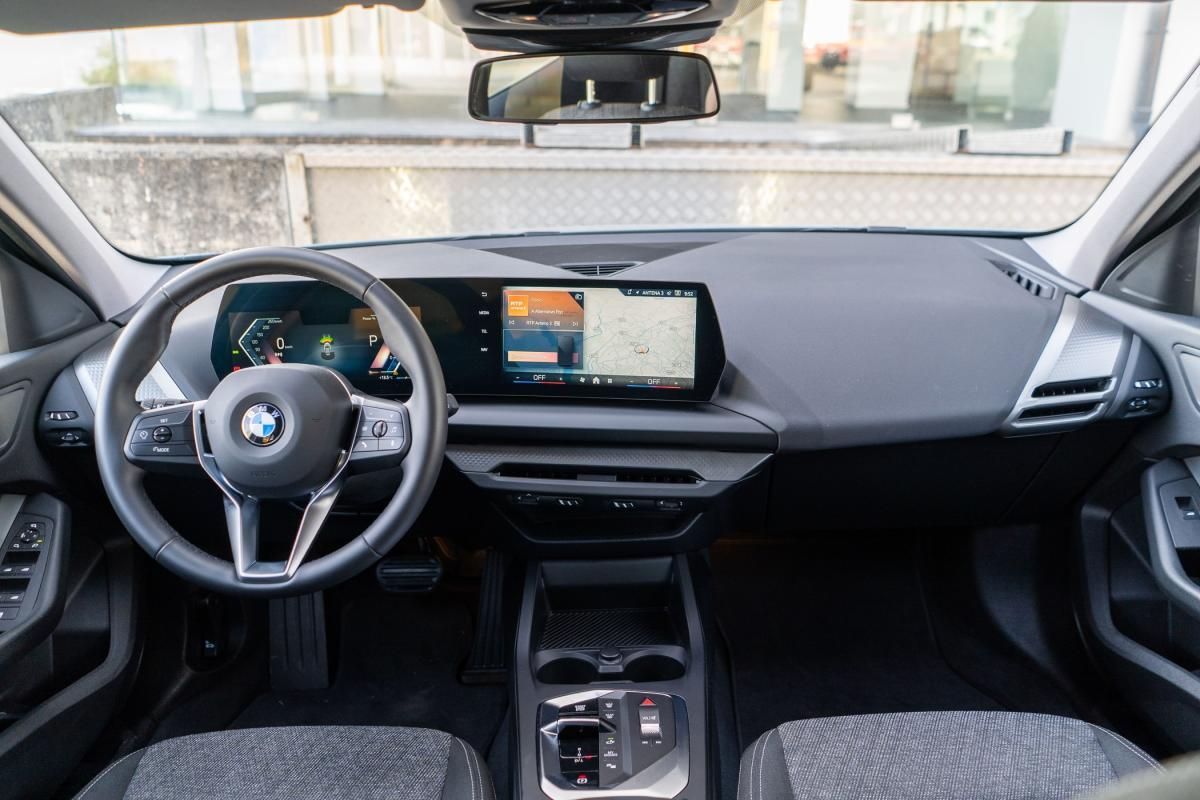 bmw-serie-1-2025-gasolina-1499cc