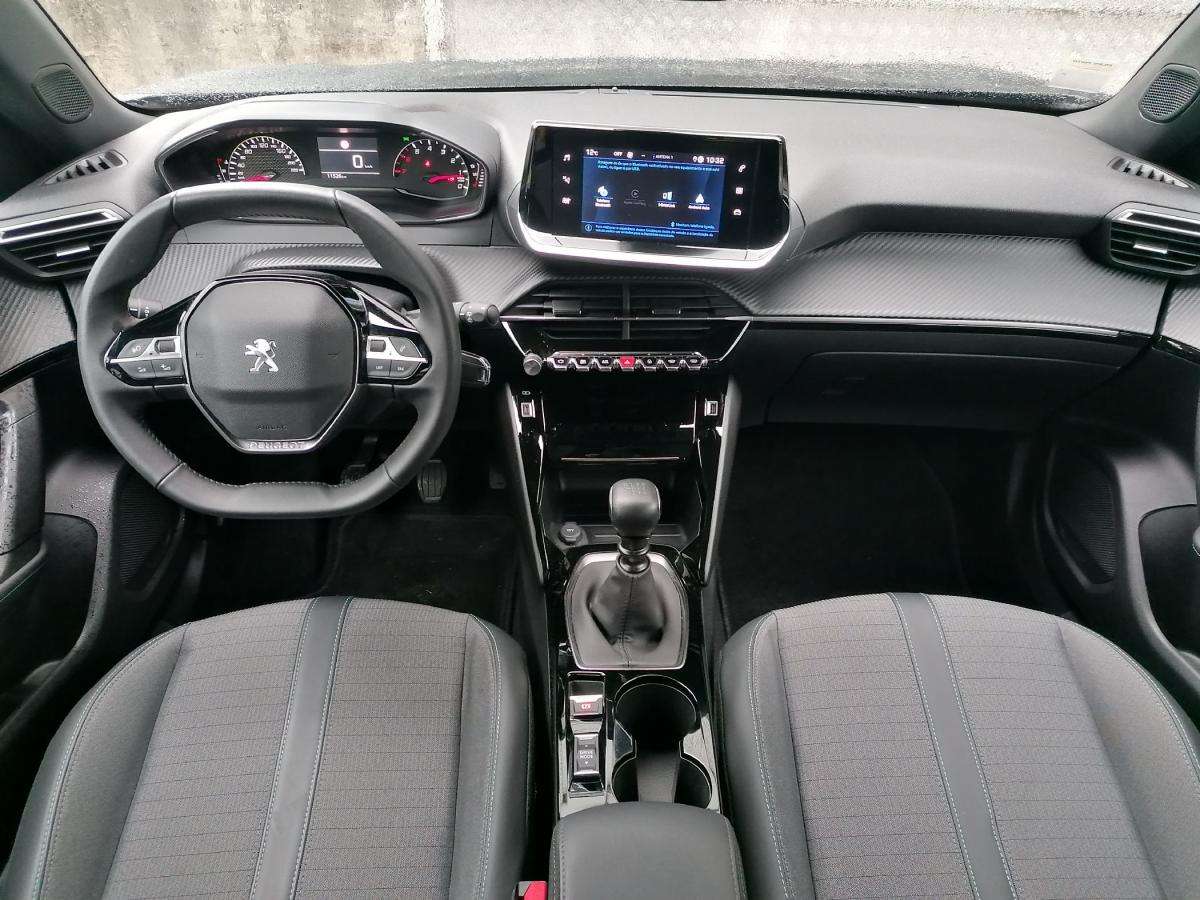 peugeot-2008-2022-gasolina-1199cc