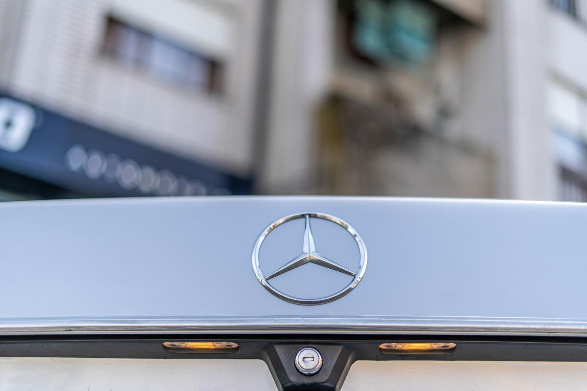 mercedes-benz-500-1982-gasolina-4973cc