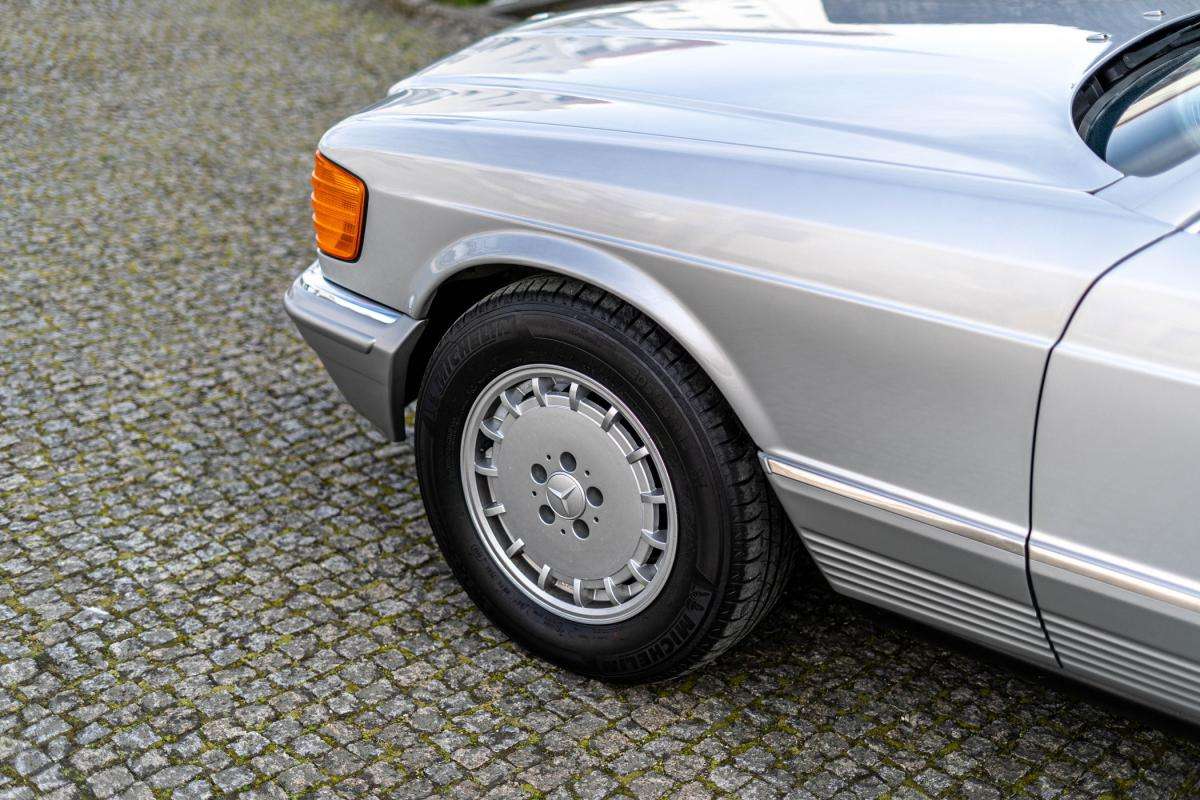 mercedes-benz-500-1982-gasolina-4973cc