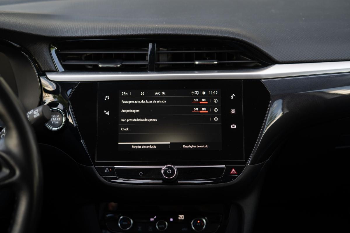 opel-corsa-2020-eletrico-500cc