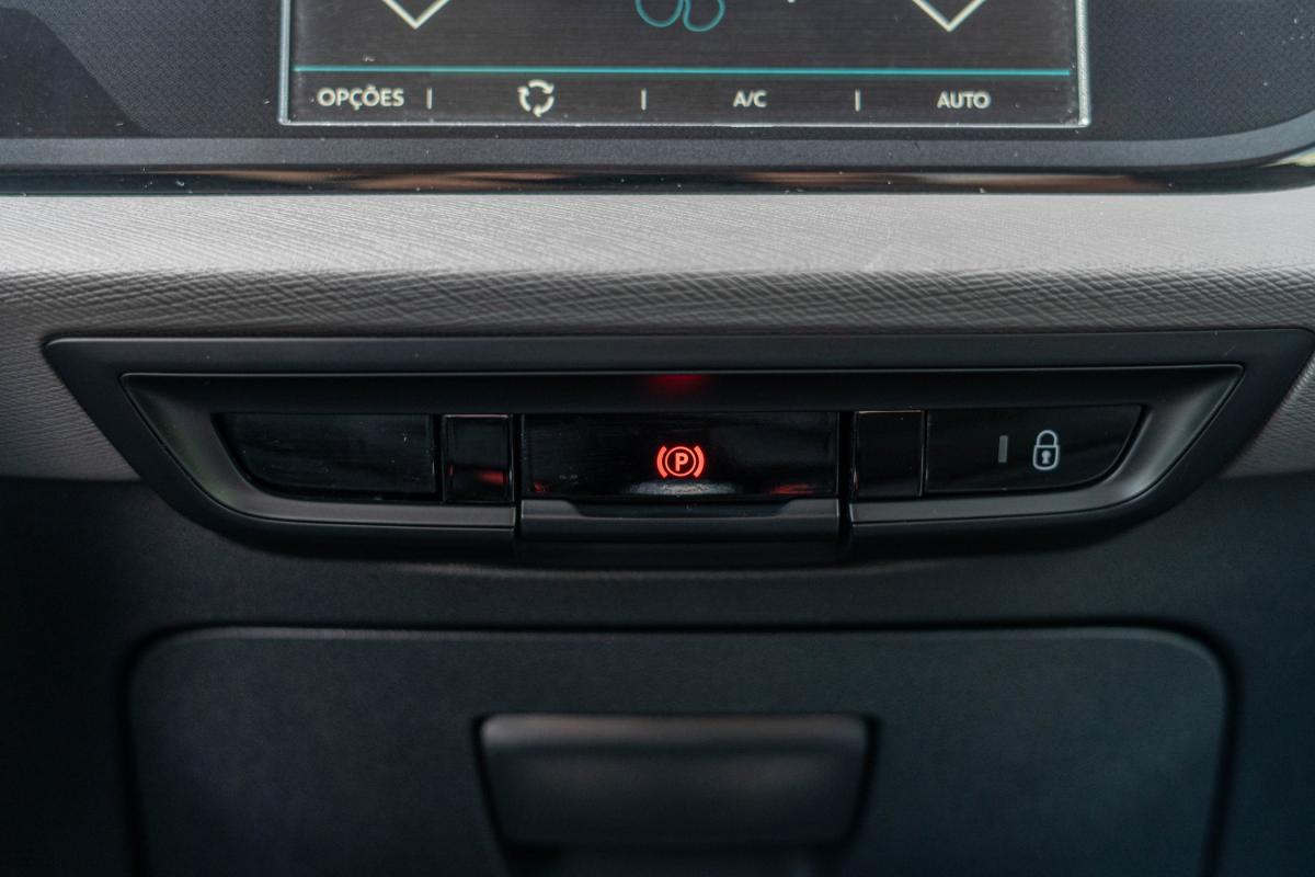 citroen-c4-2018-gasolina-1199cc