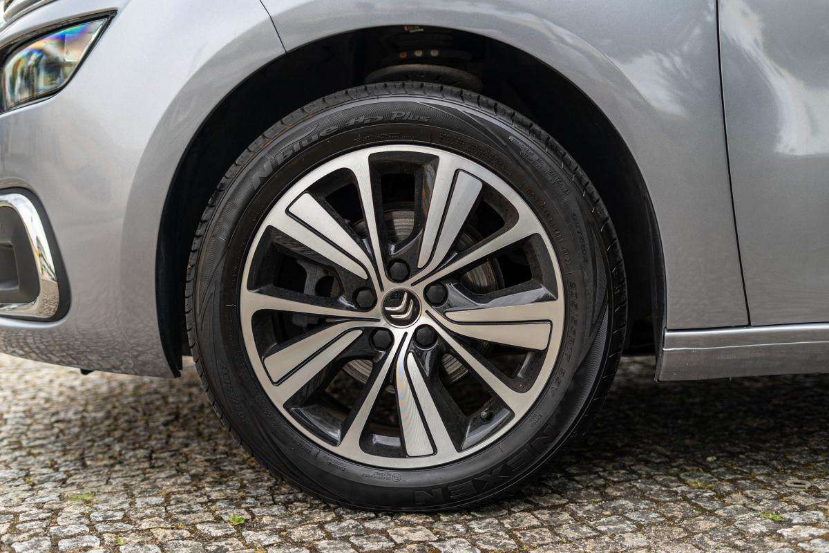 citroen-c4-2018-gasolina-1199cc