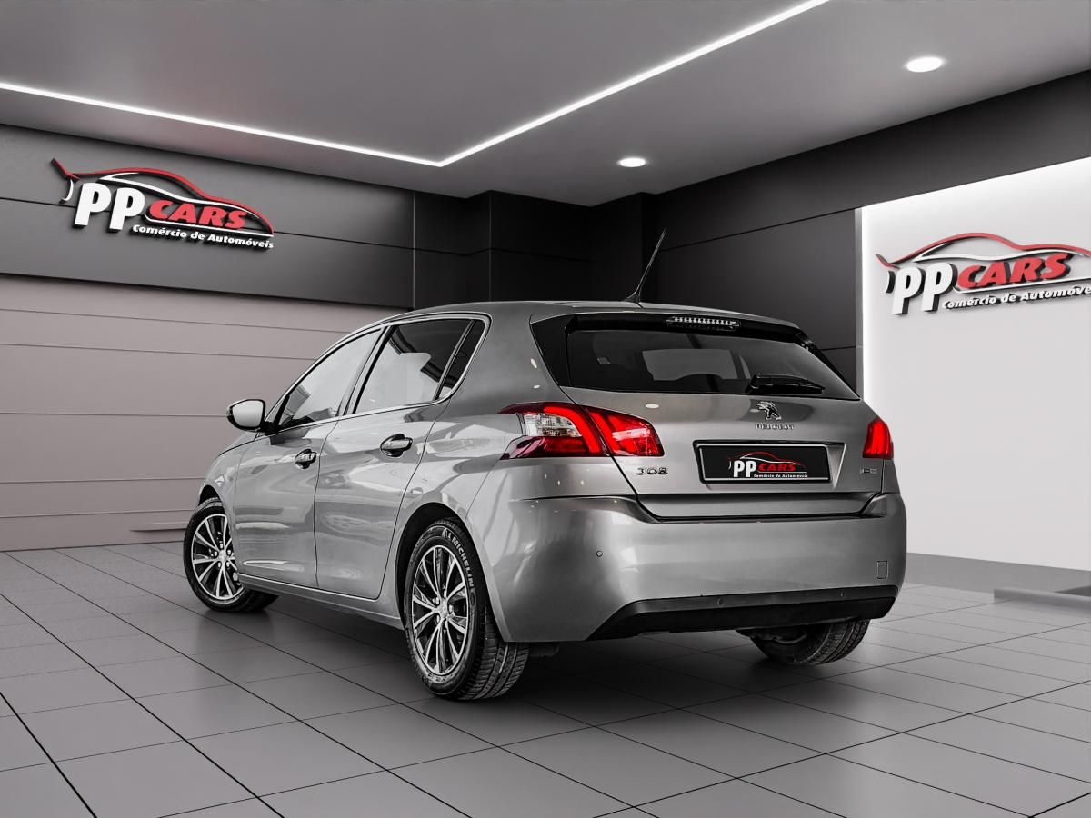 peugeot-308-2017-gasolina-1199cc