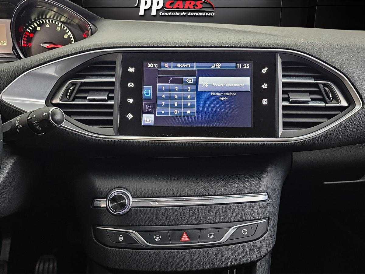 peugeot-308-2017-gasolina-1199cc
