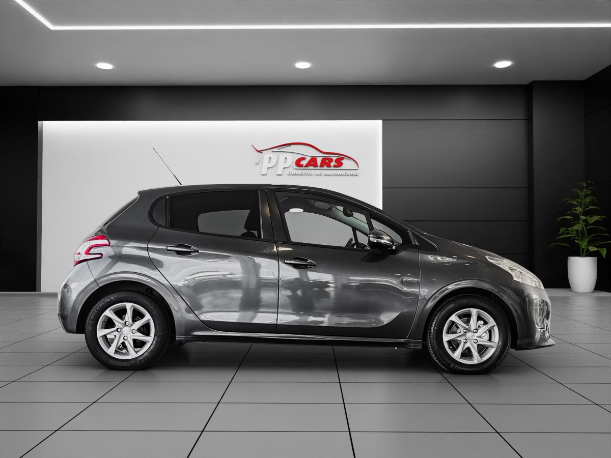 peugeot-208-2014-gasolina-1199cc
