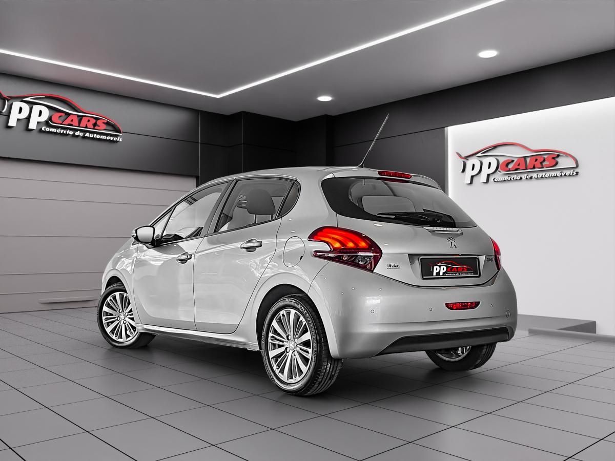 peugeot-208-2018-gasolina-1199cc